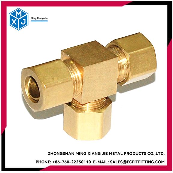 631 C x MI x C Brass Compression Fitting